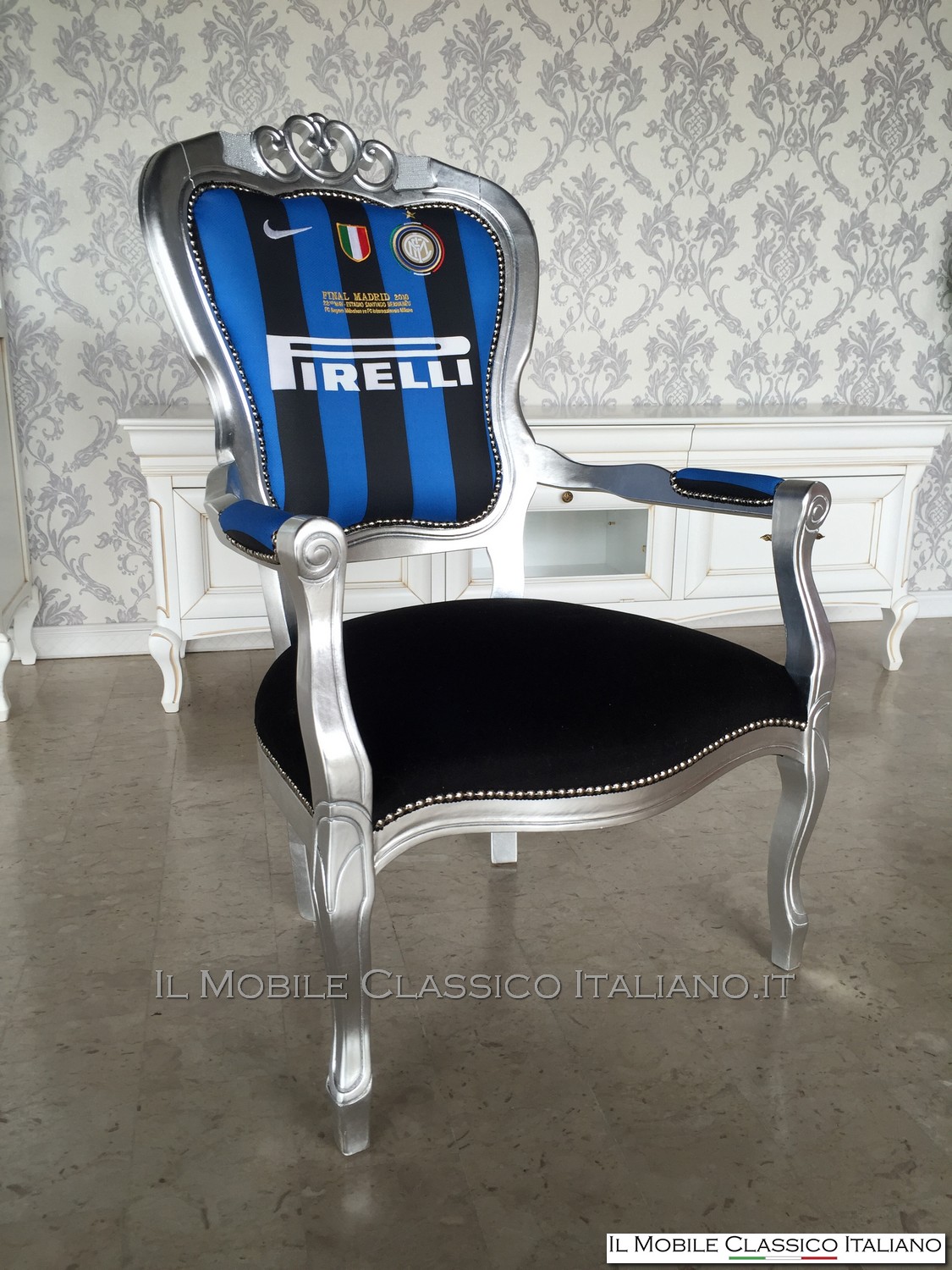 Poltrona inter personalizzata